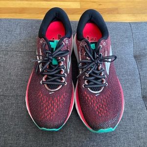 Brooks Ghost 11 Pink and Black Running Shoes